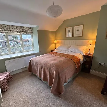 Woodward Couette-café 4*